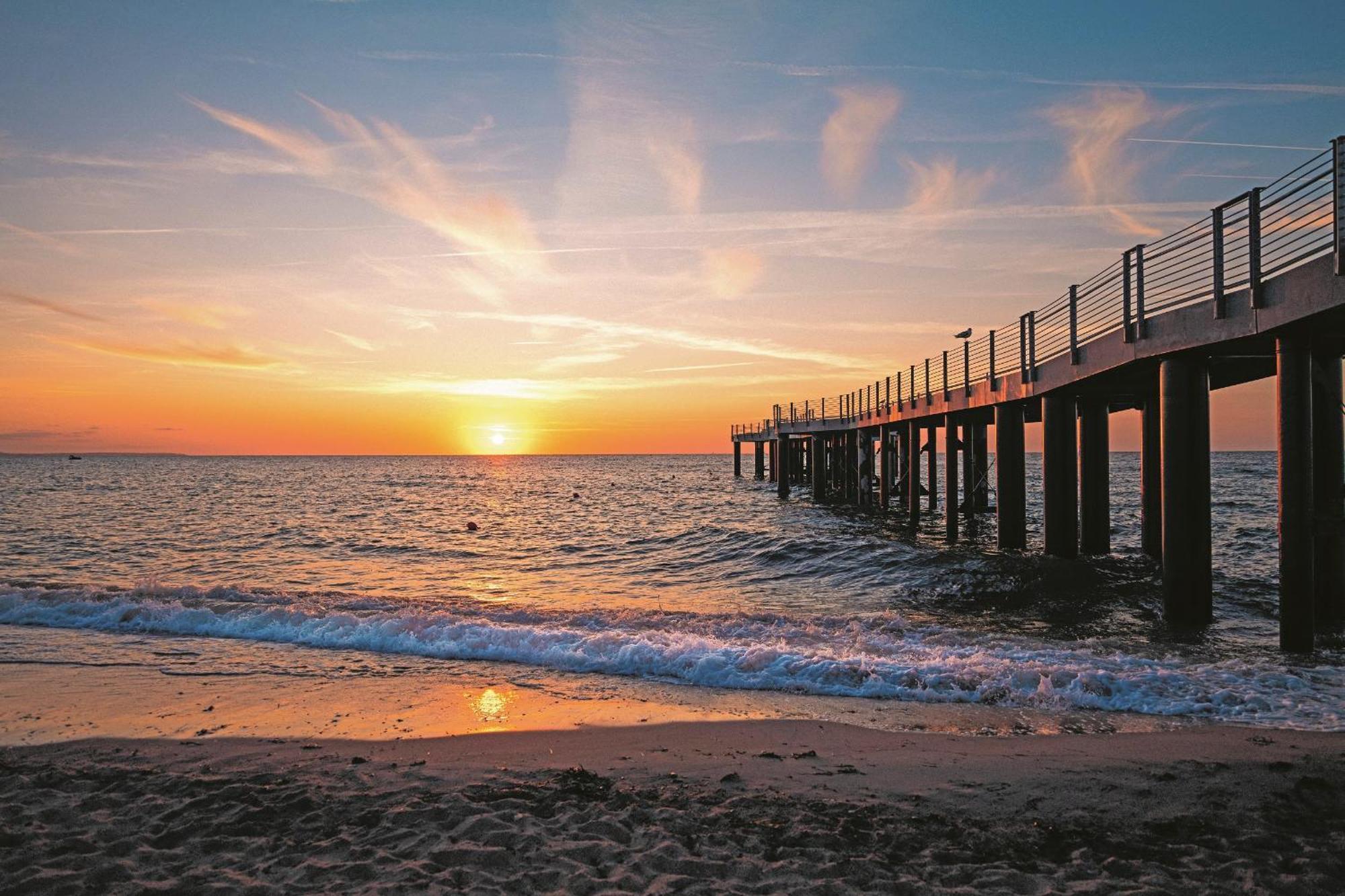 Strandhotel An Der Ostsee Weissenhäuser Strand Buitenkant foto
